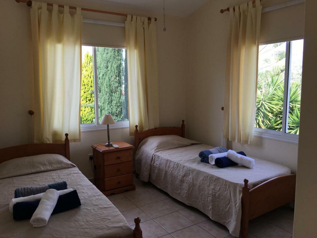Villa Anthiana Coral Bay Buitenkant foto